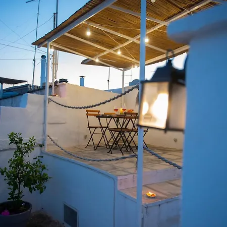 100 House - Indipendent House - New Restyling Holiday home *
